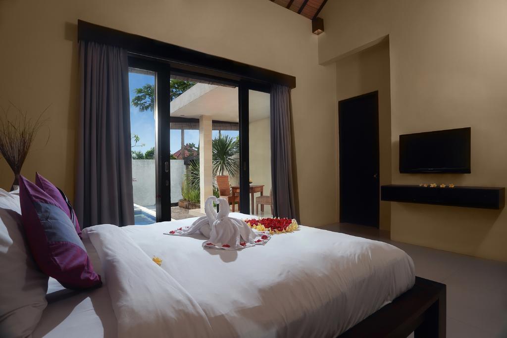 Palm Leaf Villa Ungasan Rum bild